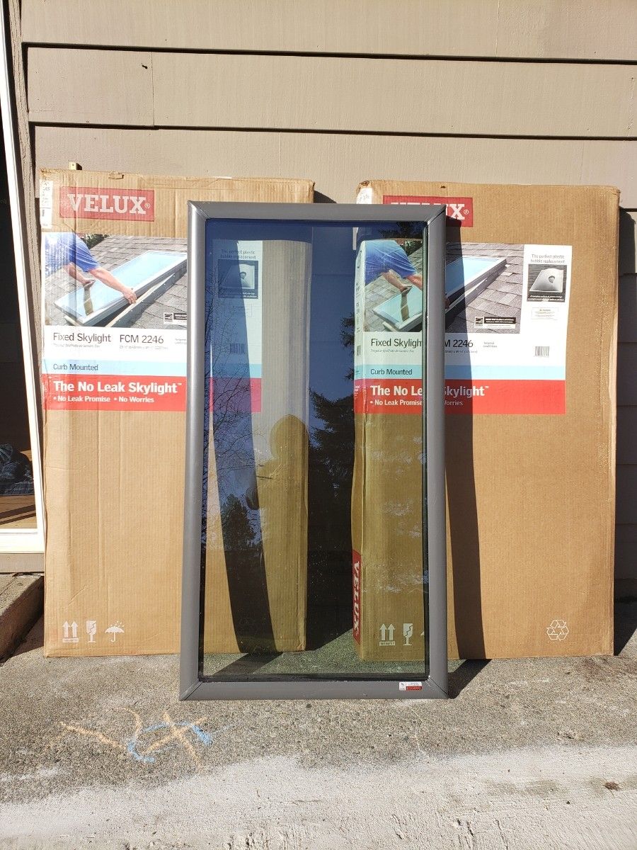 Curb mount Velux skylights with kit flashing 3x3