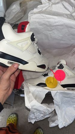 Jordan 4 retro