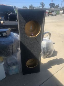 Speaker box