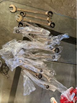 GearWrench (Different Sizes)