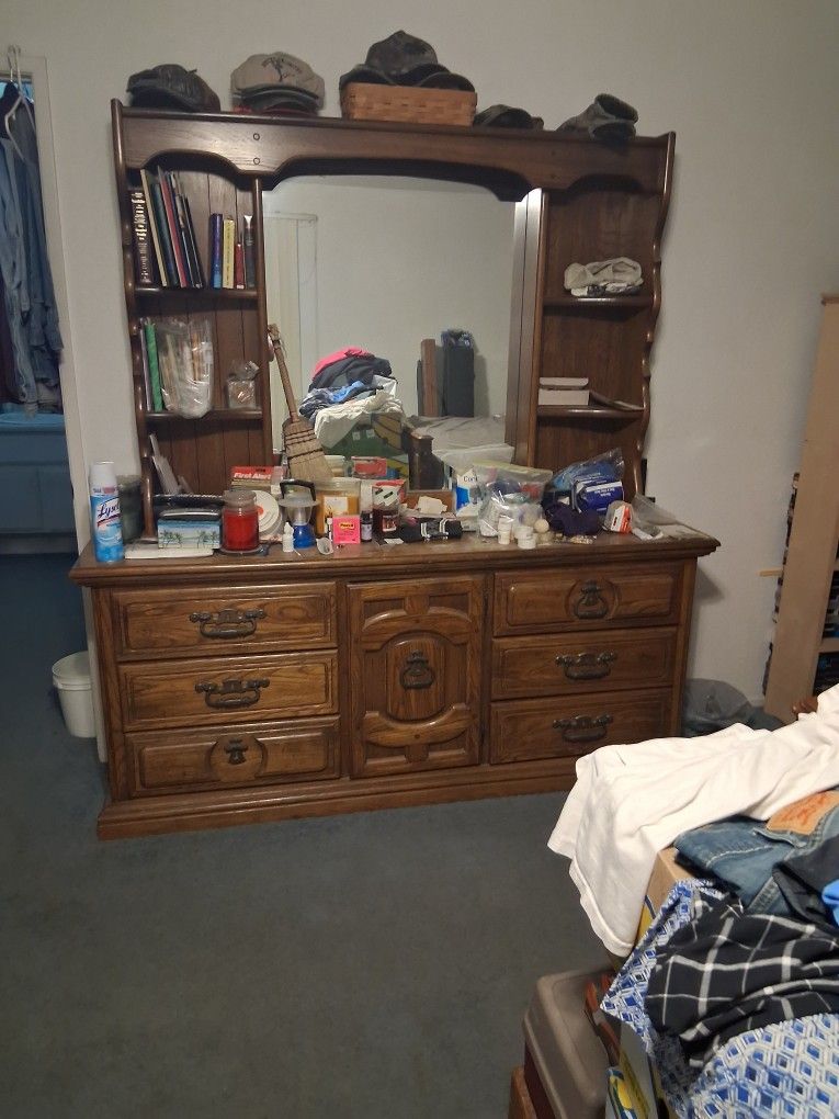 Solid Oak Dresser With Mirror.