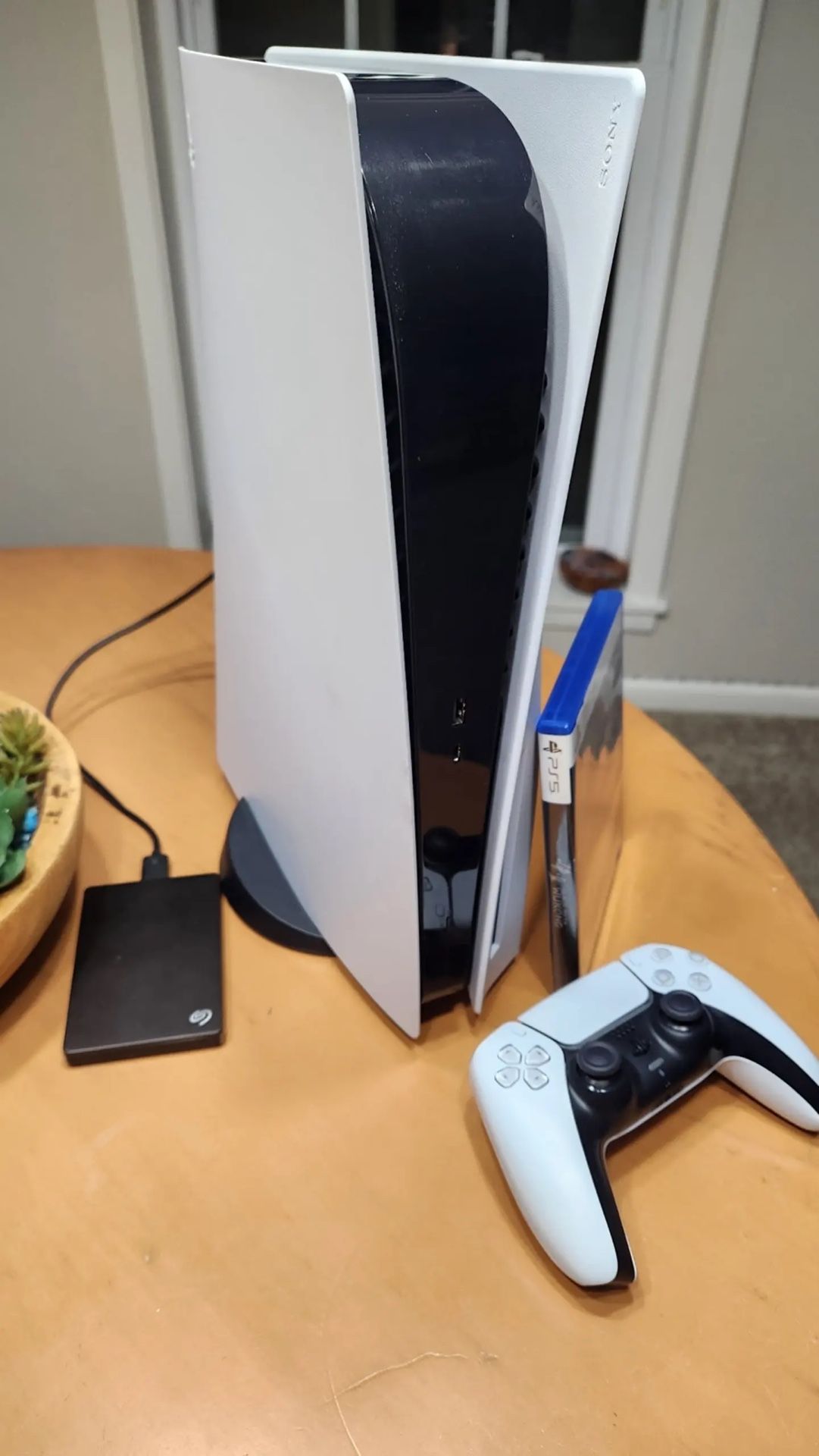 PlayStation 5 With 1tb Game Drive