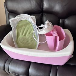 Baby BathTub Pick Up Only