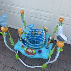 Bright Start baby bounce  activity chair finding nemo theme