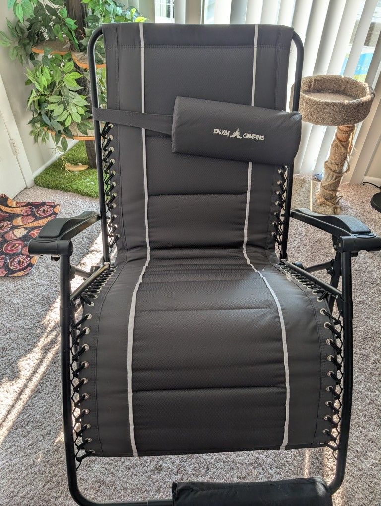 Nearly New Camping Outdoor Chair Reclining