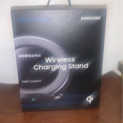 Samsung Wireless charging Stand