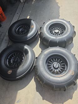 X3 CAN AM 32" SAND PADDLE WHEELS