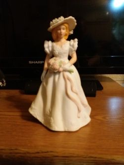 Avon Bride Fine Porcelain
