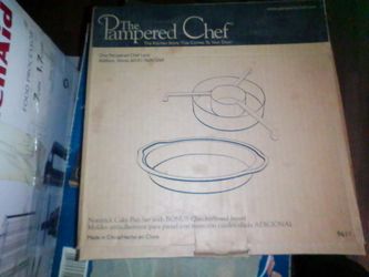 Pampered Chef Nonstick Cake Pan Set