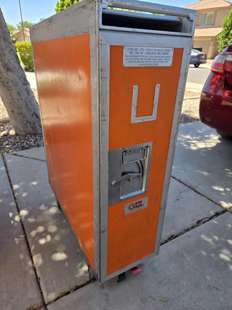 Full size gol airlines galley carts