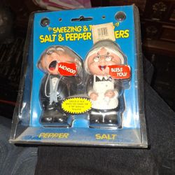 Salt And Pepper Shakers Still In The Box Never Been Used Either. Need Gone Asap Please Ty