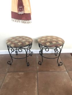 2 small chairs