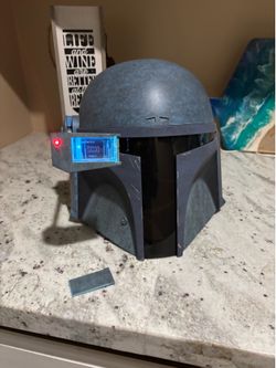 Mandolorian black watch hasbro helmet