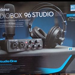 PRESONUS AUDIOBOX96 25TH ANNIVERSARY EDITION WITH STUDIO MAGIC 