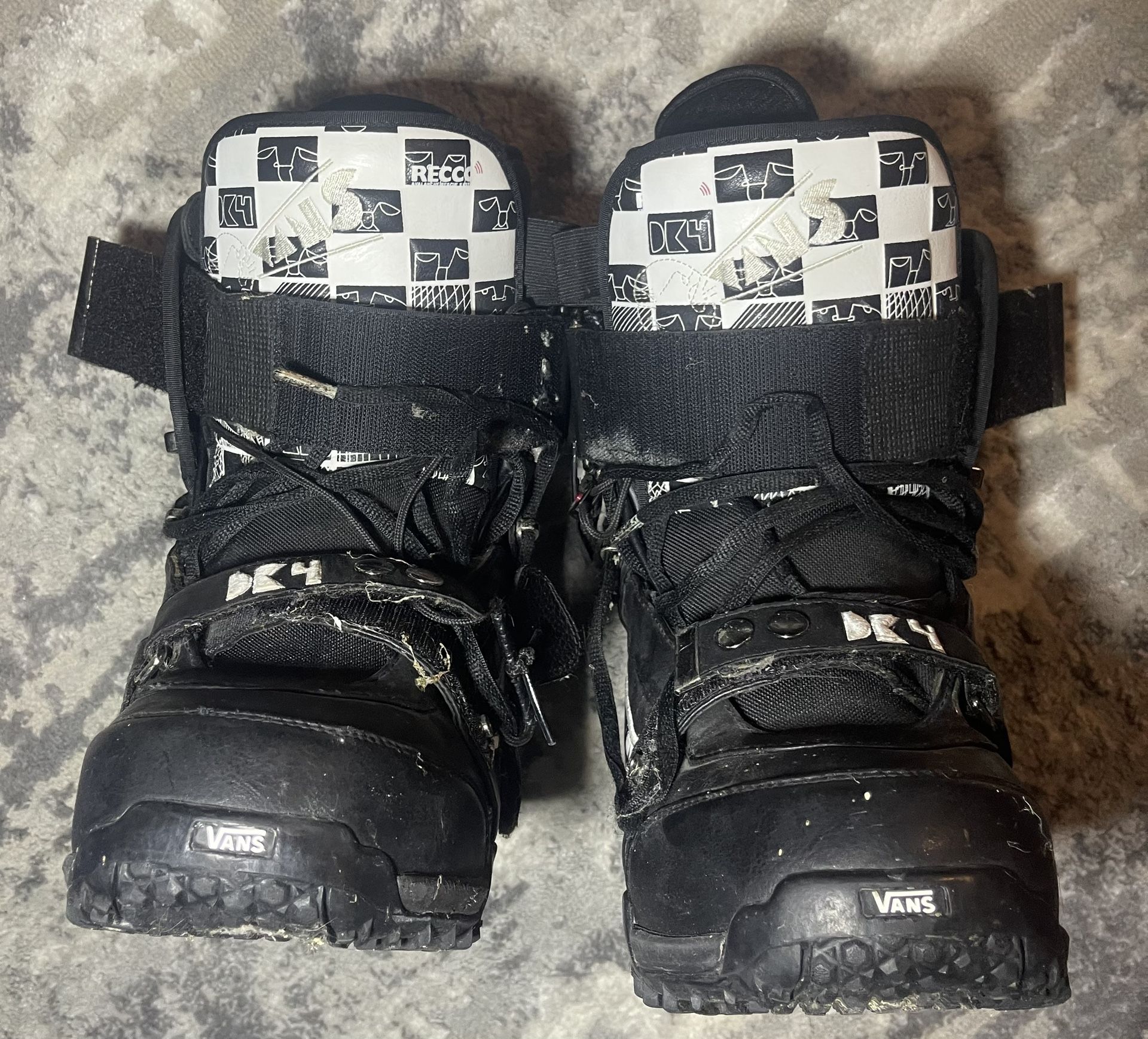 Vans DK4 Snowboard Shoes Men’s 8