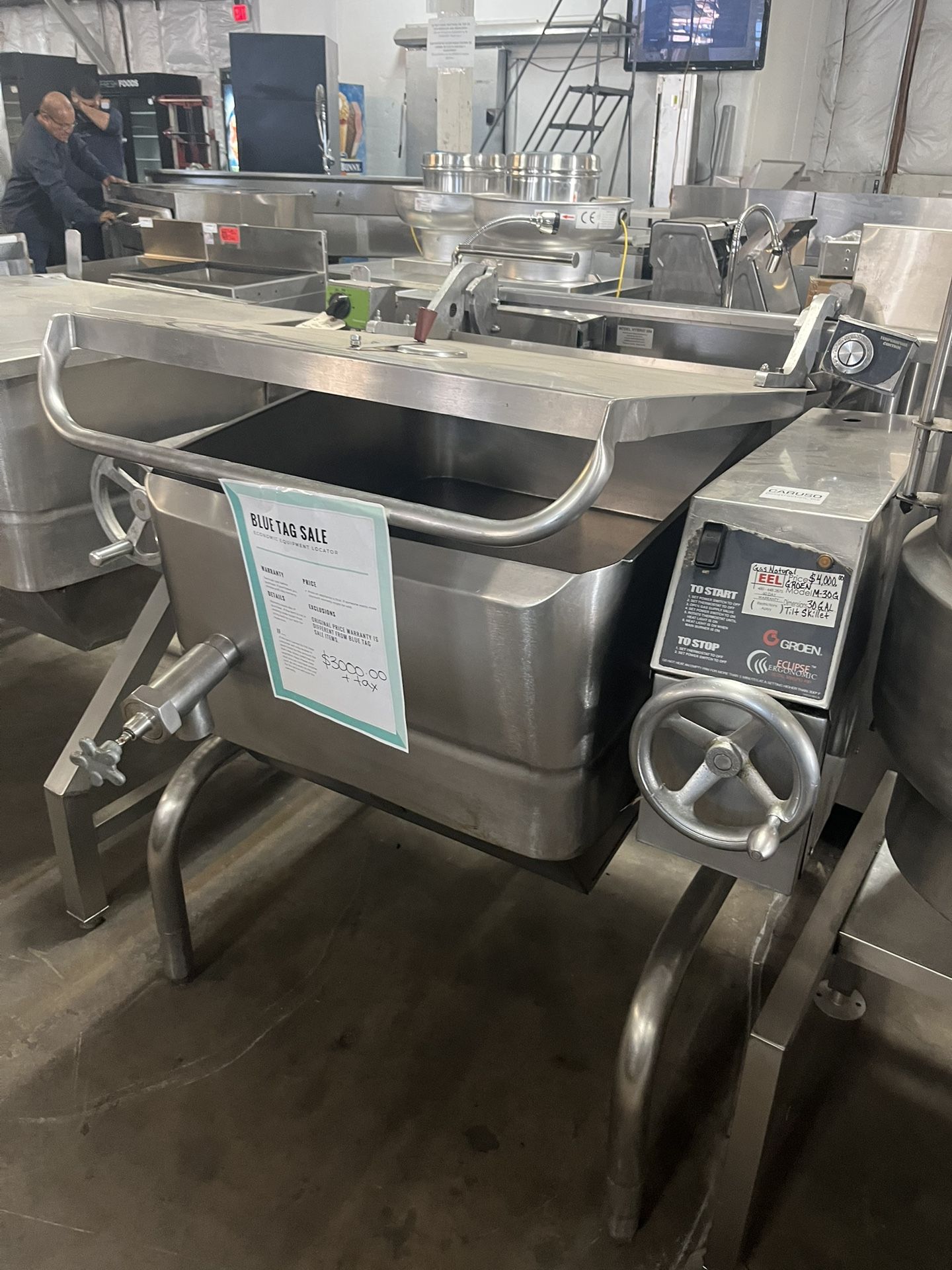 Commercial Tilt Kettle 