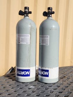 North Compressed Air Scuba Tanks – Pair