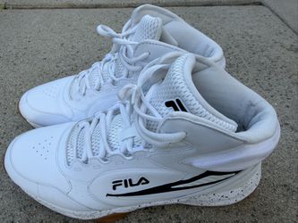 Men's FILA White Sneakers Size 9.5 - Almost New