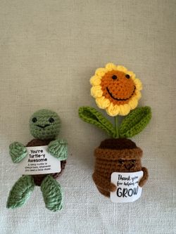 Crochet  turtle/ sunflower