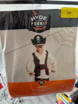 Boys pirate costume