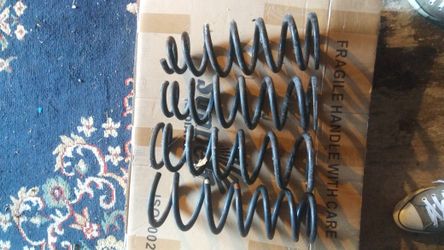 98 LEXUS GS300. OEM SPRINGS