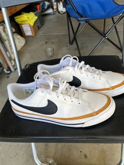 Nike Court Legacy Youth Size 6.5