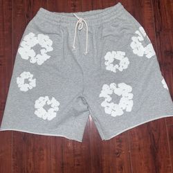 Demin tears short (XL,Grey)