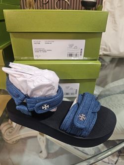 Tory burch sandals