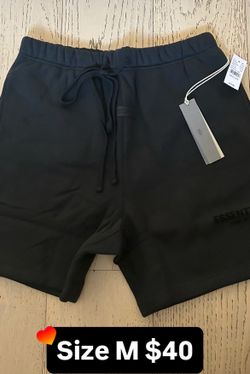 Essentials short