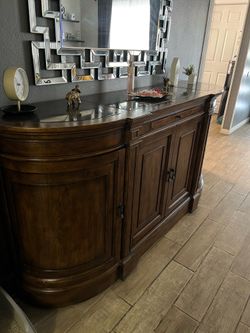 Designer buffet