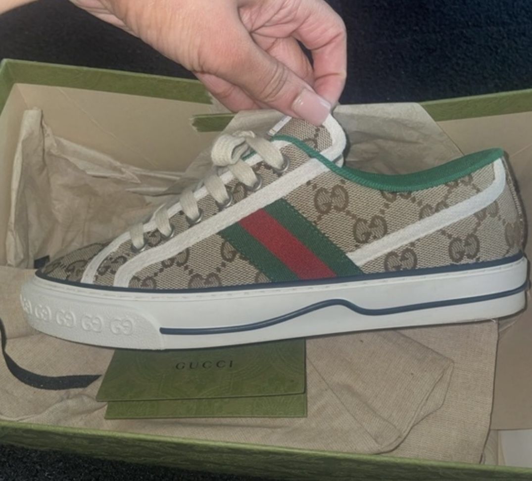 Gucci Shoes