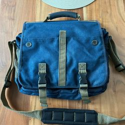 As New Vintage Gap Shoulder Messenger Bag