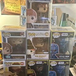 FUNKO POPS