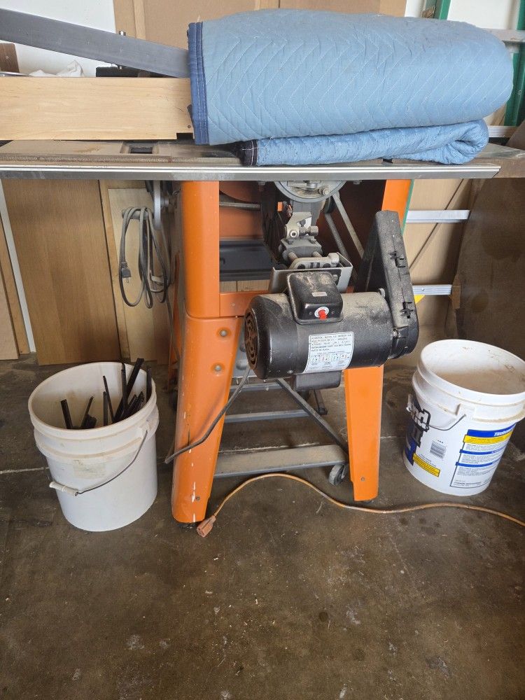 Rigid Table Saw