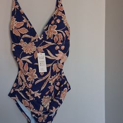 New Swimsuit size M 🩱