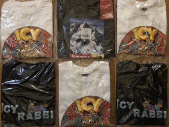 Supreme/IcyRabbit