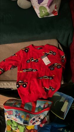 Size 2-3 brand new Primark sweater never worn