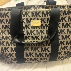Michael Kors Weekend Travel Bag