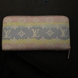Louis Vuitton Monogram Escape Zippy Wallet Pastel