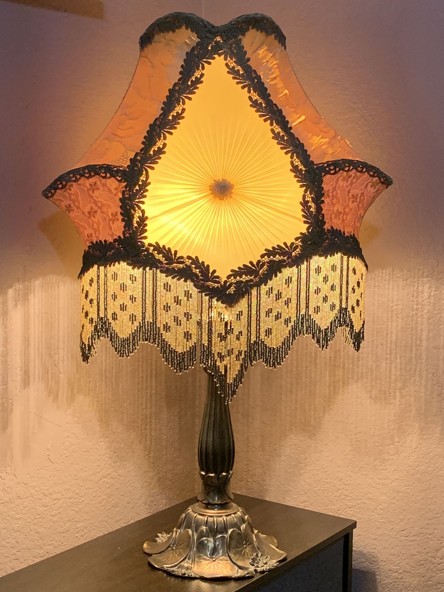  Large Antique Victorian Lamp