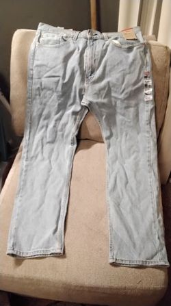Stonewash levi jeans with tags