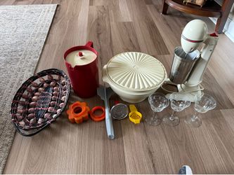 Kitchenware Lot