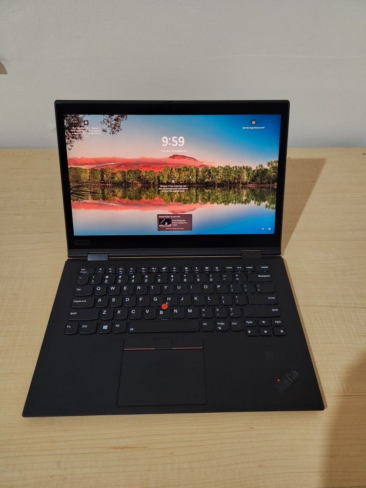 Lenovo ThinkPad X1 Yoga 2-in-1 Laptop