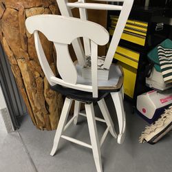Four Wood Swivel bar Stools