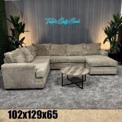 Large Ashley’s Ushaped Sectional Sofa