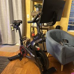 Peloton exercise Bike