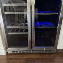 Edgestar 29.5” Built-in/Freestanding Dual Zone Beverage Refrigerator