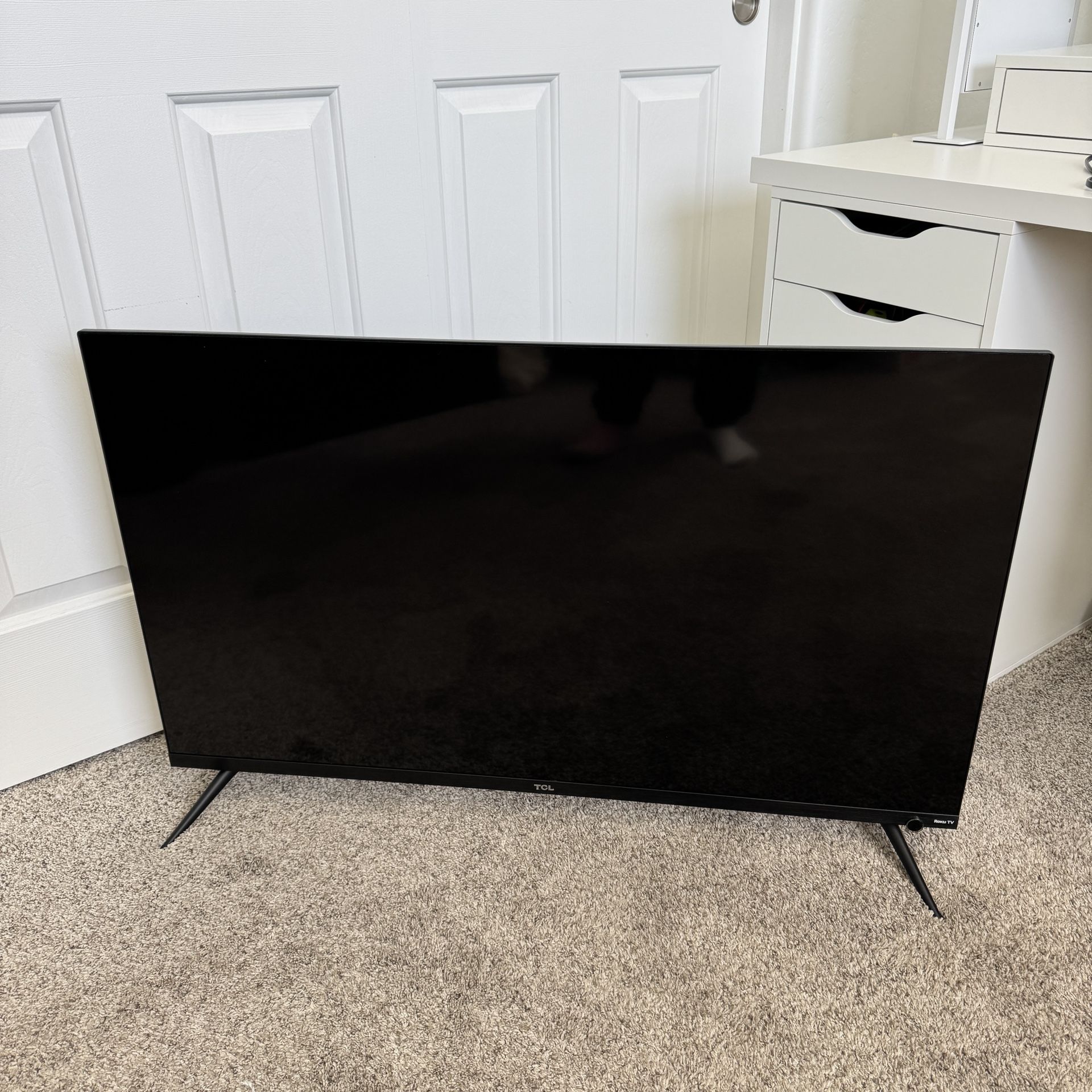 TV Monitor - TCL Roku TV - 3’2” inches x 22” inches