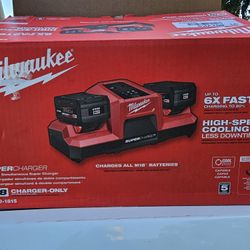 Milwaukee M18 Super Charger - Charger ONLY