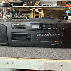 Sony CFD-50 Stereo Boombox